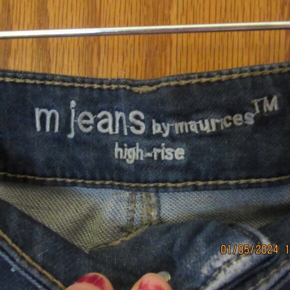 M Jeans, Ripped Style with Plaid Underlay – Small Short - Picture 3 of 5
